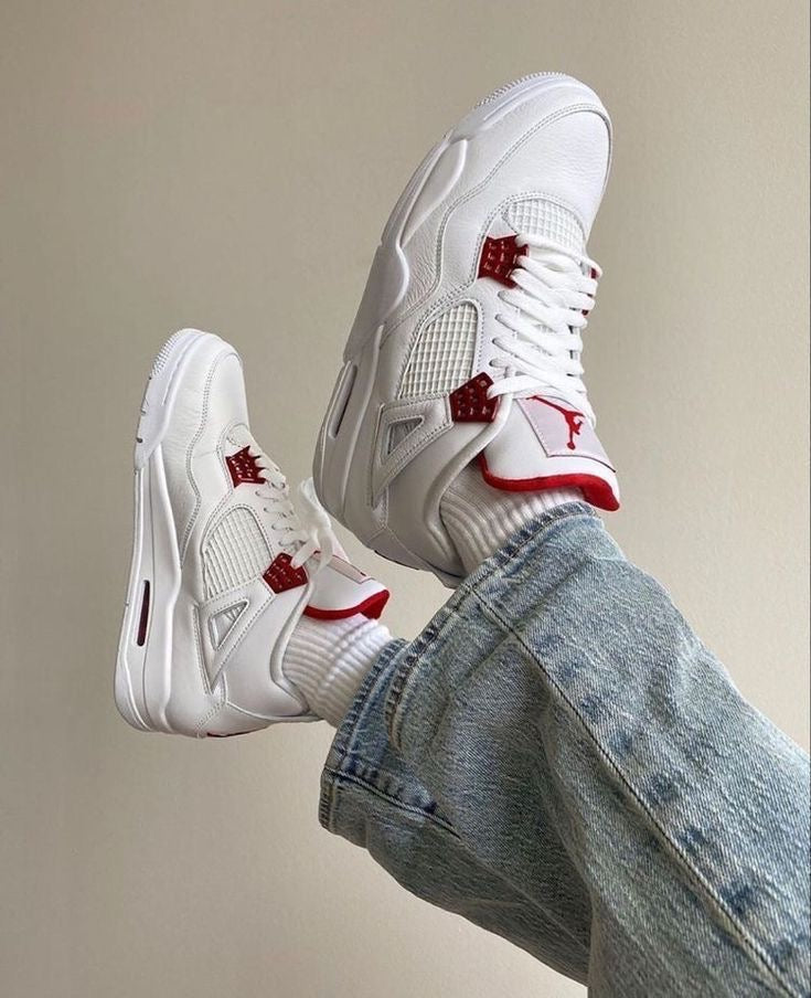 NK. Air Jordan 4 Metallic Red
