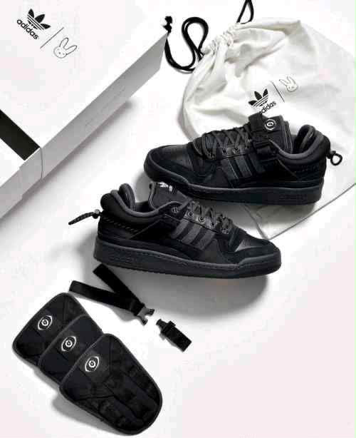 ADS. Campus ‘’ Bad bunny ‘’ All Black