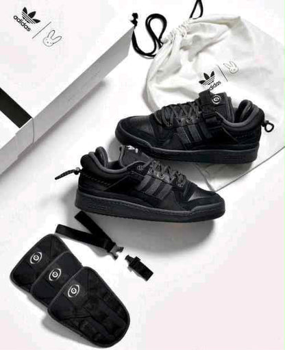ADS. Campus ‘’ Bad bunny ‘’ All Black