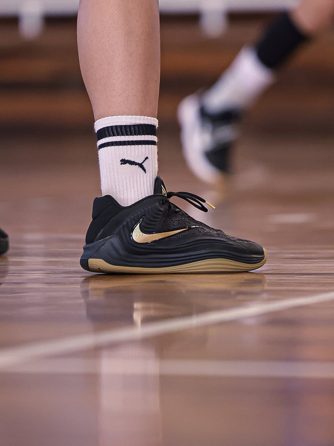 NK. Giannis Freak 7 The Drive Black Gum Metallic Gold