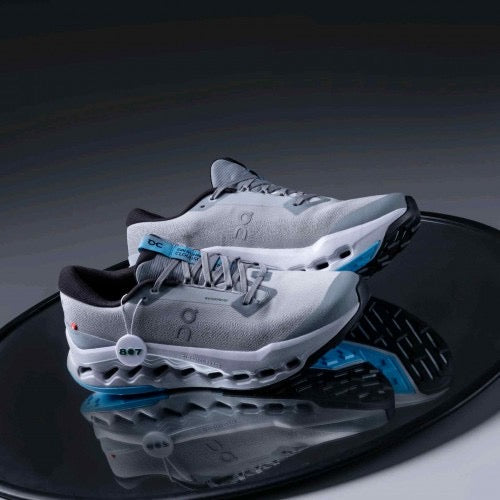 ON. CloudSurfer Trail 2 Waterproof Apollo Glacier