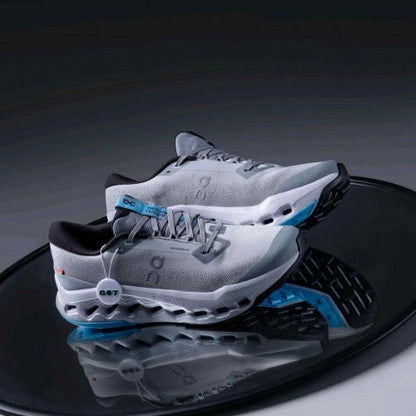 ON. CloudSurfer Trail 2 Waterproof Apollo Glacier