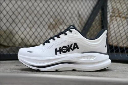 HK. Bondi 9 White Black