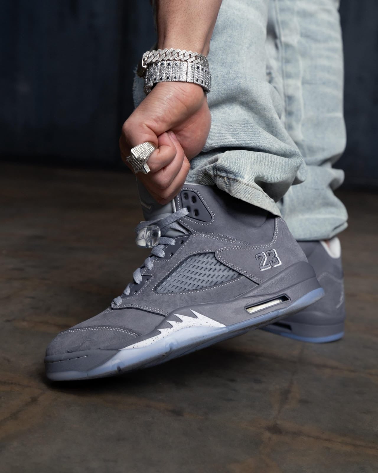 NK. Air Jordan 5 Wolf Grey