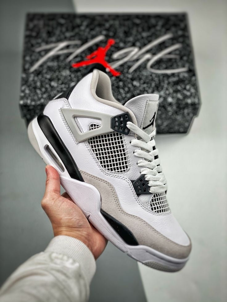 NK. Air Jordan Retro 4 Military Black Semi UA