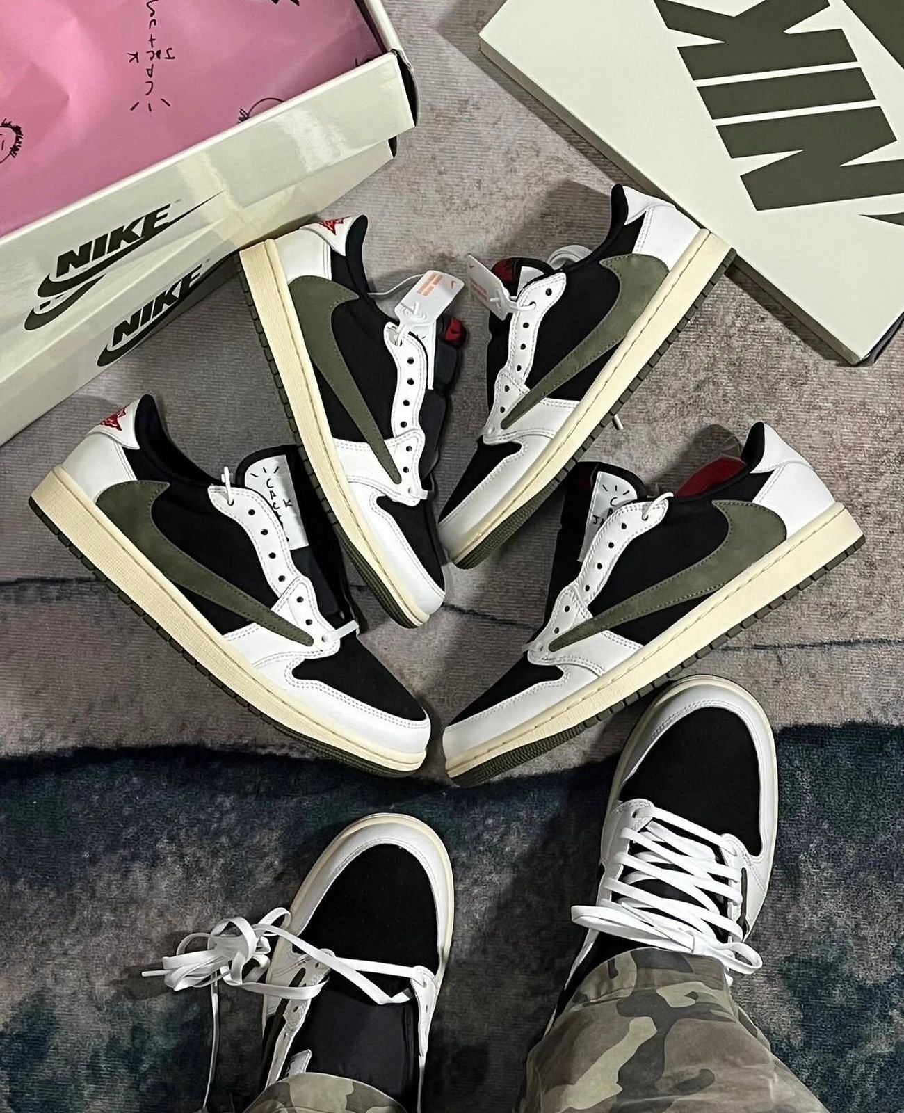 NK. Travis Scott X Air Jordan 1 Low Sneaker Olive