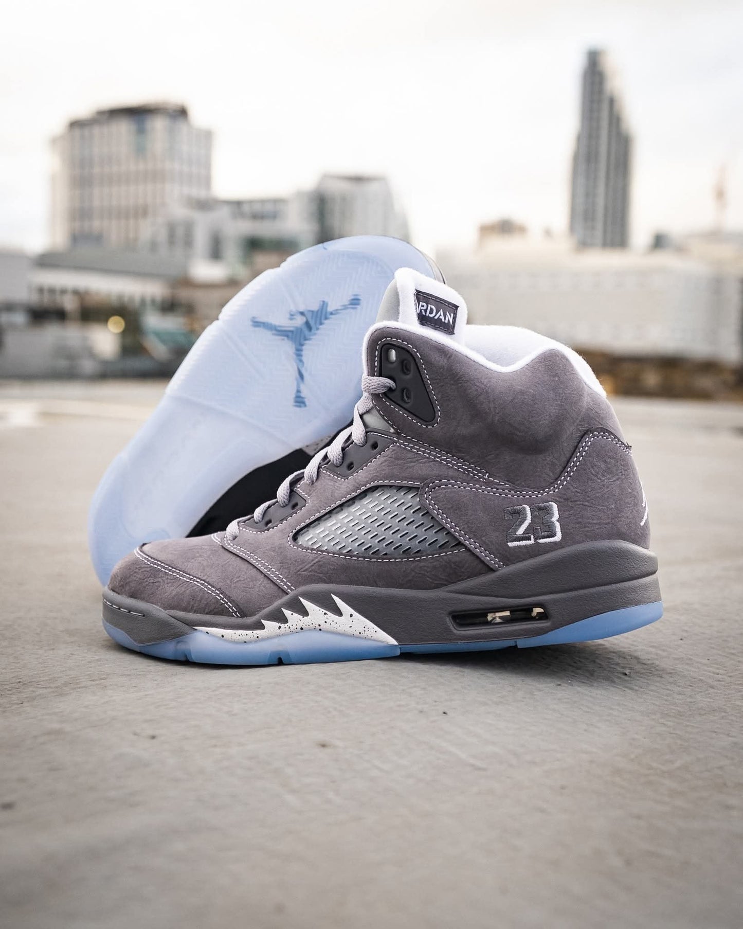 NK. Air Jordan 5 Wolf Grey