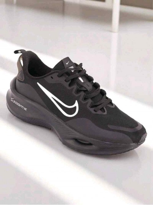 NK. Zoom X Smiley Pro 2.0 All Black