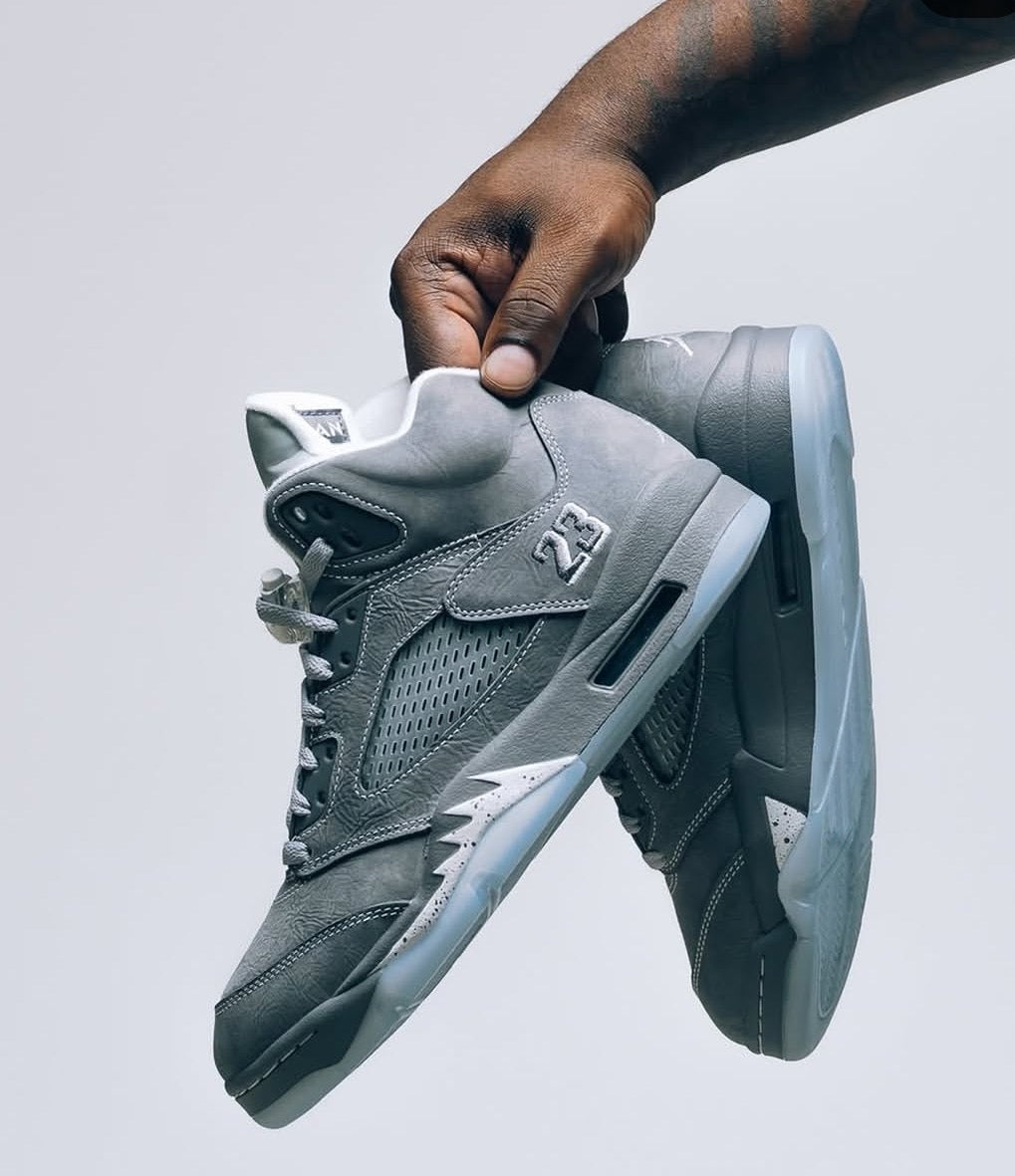 NK. Air Jordan 5 Wolf Grey