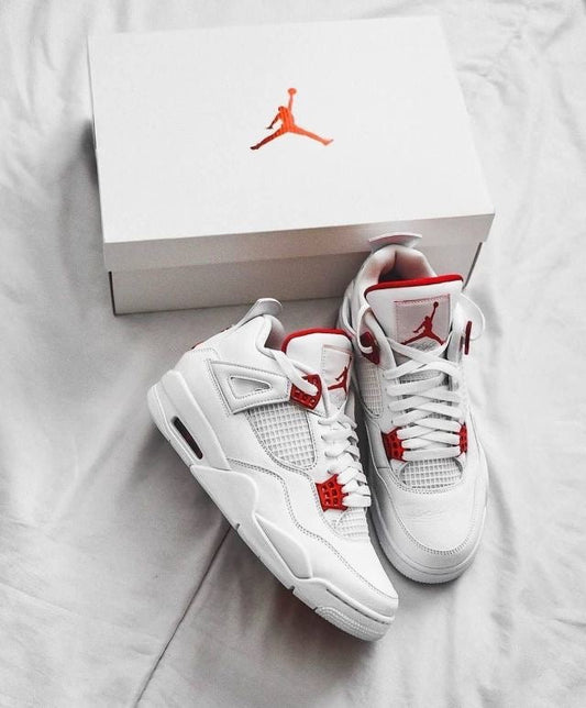 NK. Air Jordan 4 Metallic Red