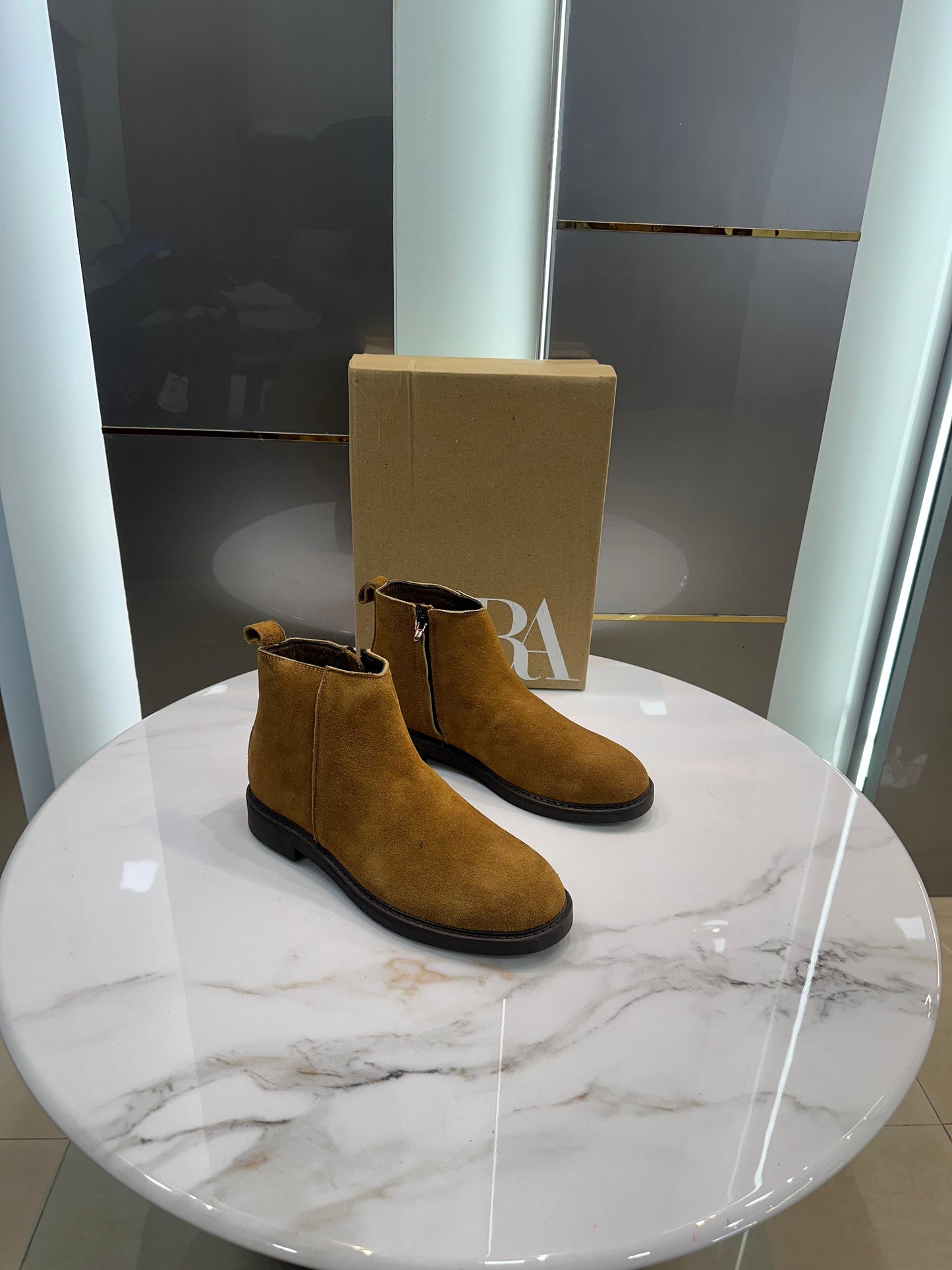 ZA. Chelsea Round Toe Black Suede Leather Boot