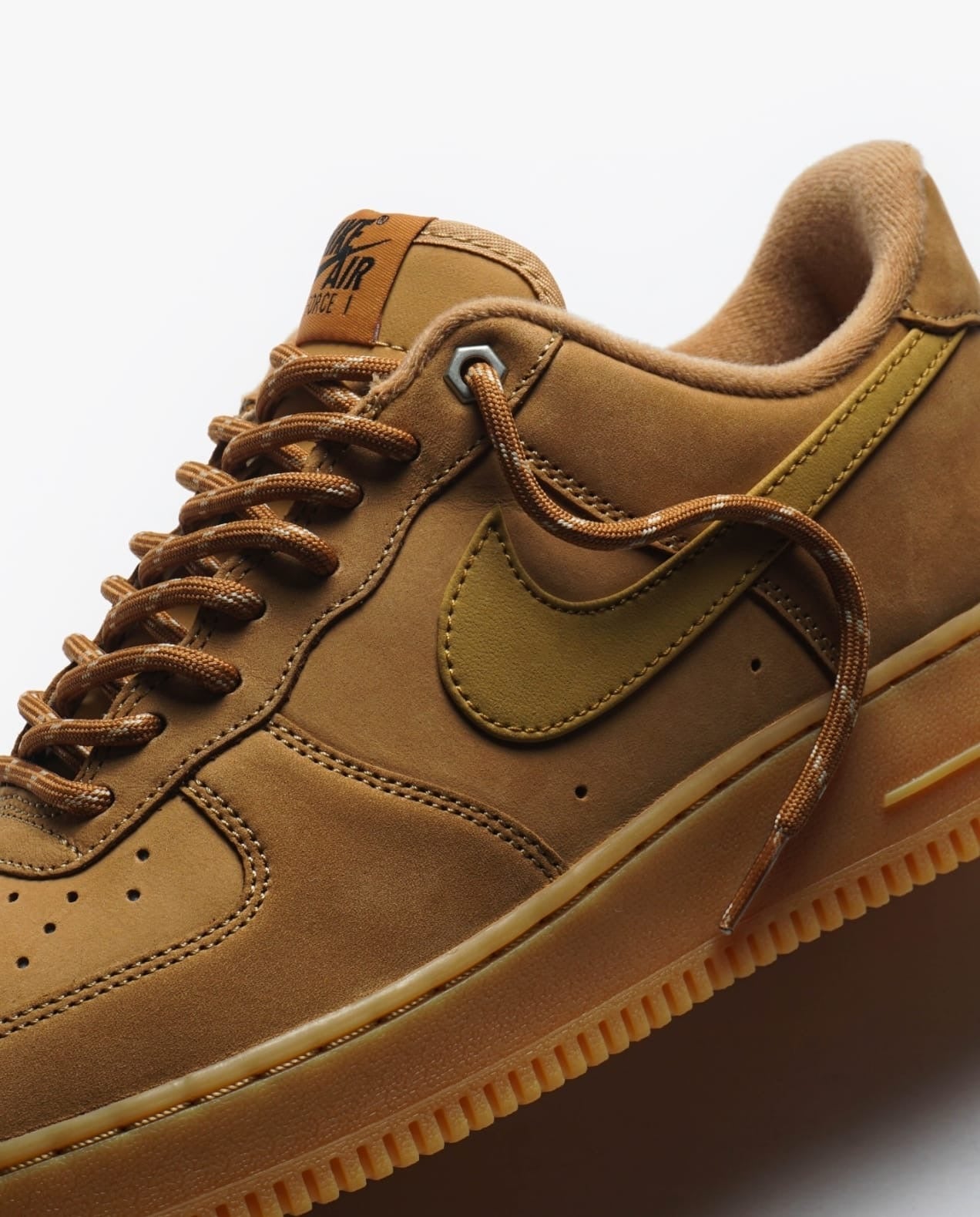 NK. Airforce 1 Low Flex Wheat