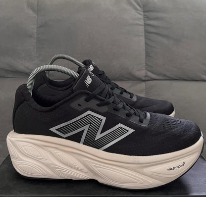 NB Fresh Form X More Evoz V5 Black White