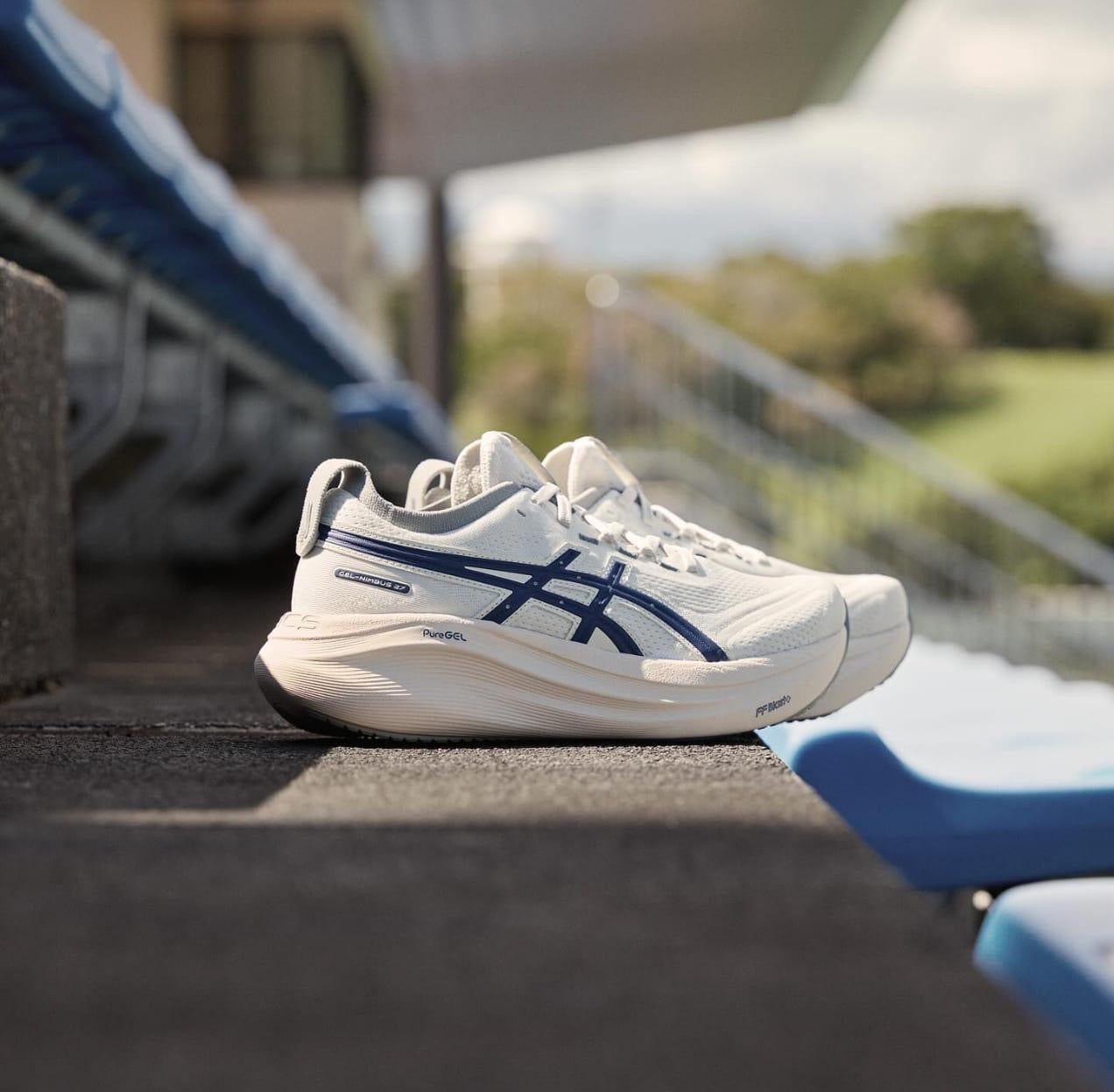 Asc. Gel-Nimbus 27 ATC White Blue