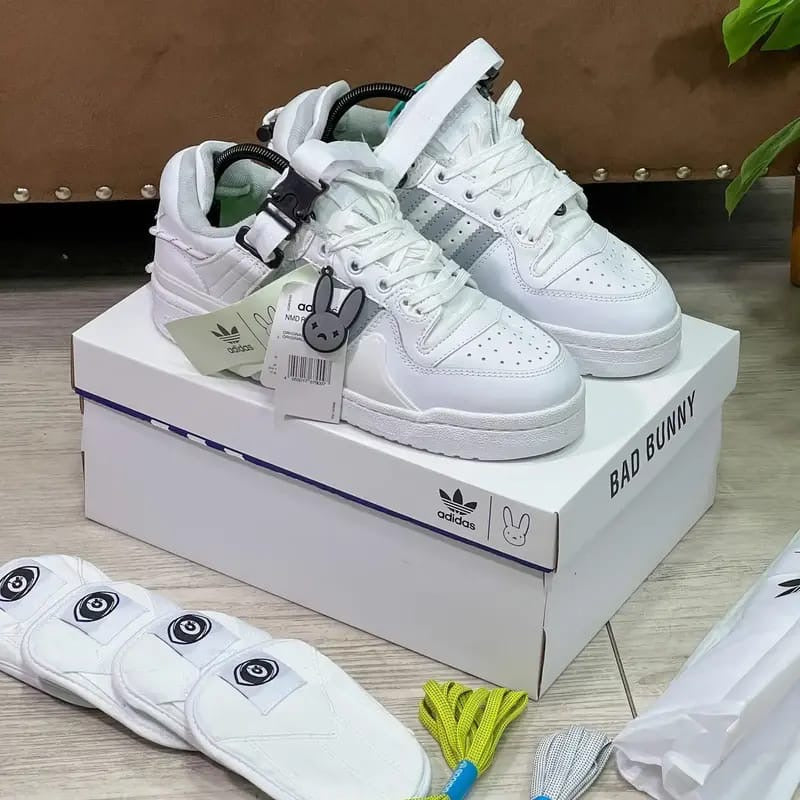 ADS. Forum X Bad Bunny White