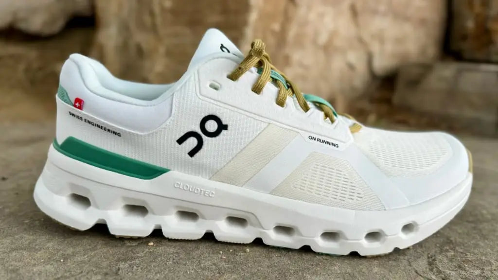 OC. Runner 2 Undyed White Green