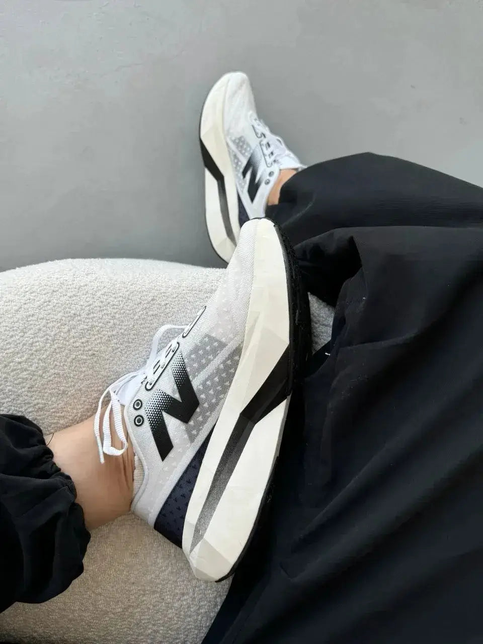 NB. Super-comp Elite V4 White Black