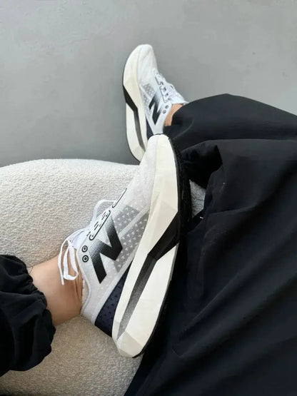 NB. Super-comp Elite V4 White Black