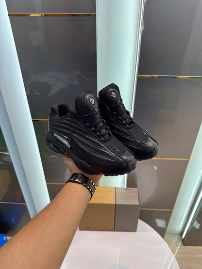 NK. Nocta Hot Step Black