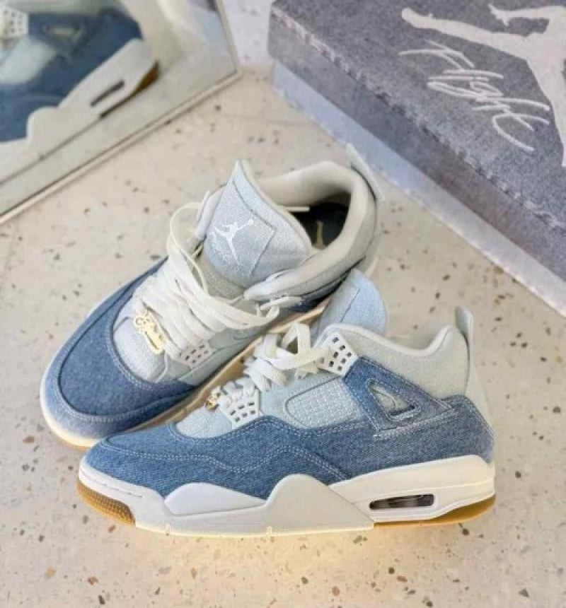 NK. Air Jordan Retro 4 Tex Denim