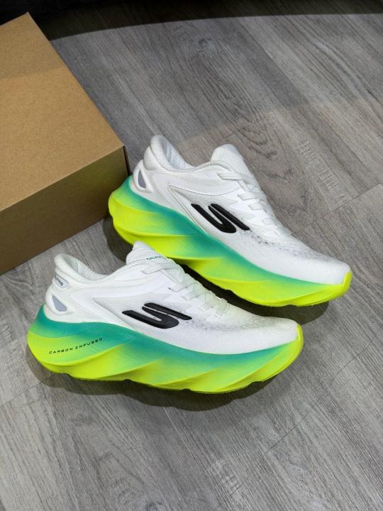 SKCHR. Aero Burst White Green