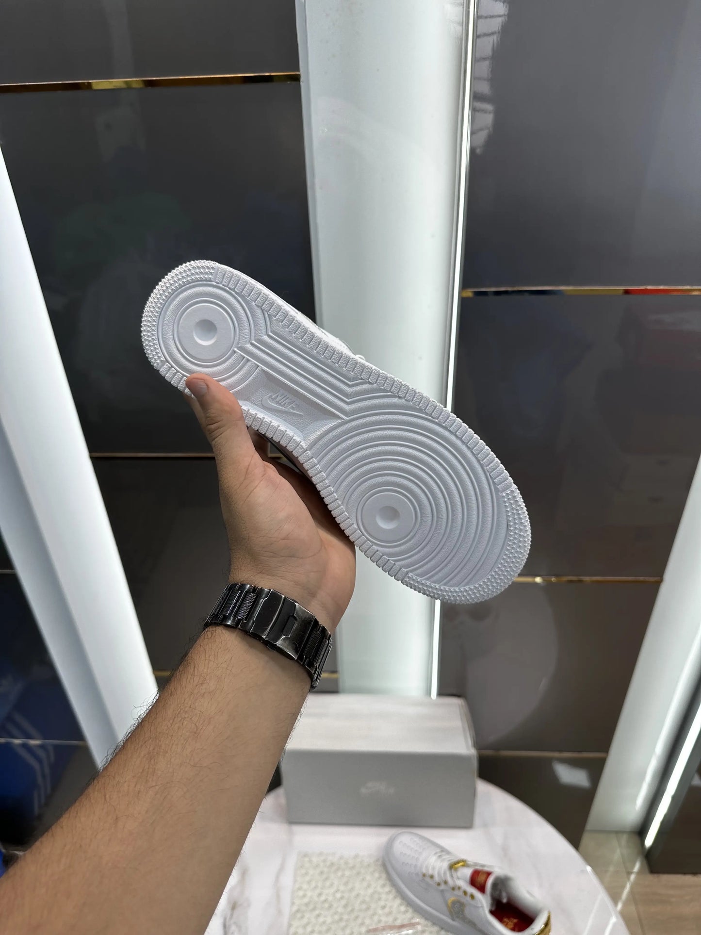 NK. Airforce 1 Low Nola Edition Sneakers