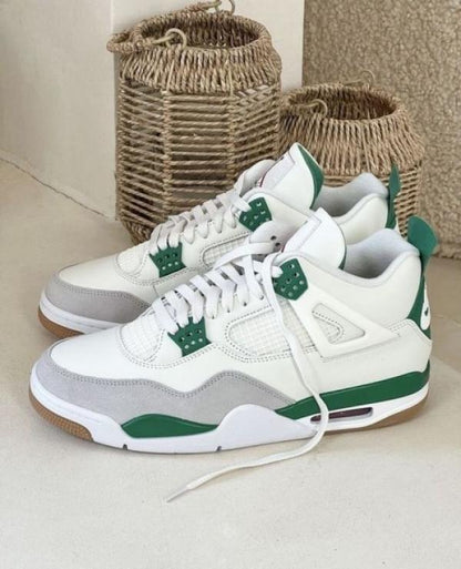 NK. Jordan Retro 4 Pine Green Surplus Semi