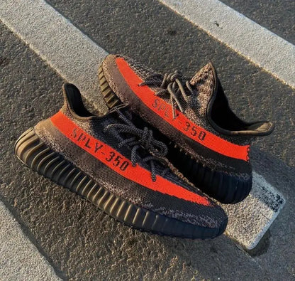 ADS. Yeezy Boost 350 V2 Carbon Beluga