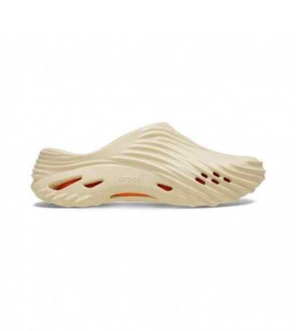 Crocs Echo Wave Clogs Vanilla