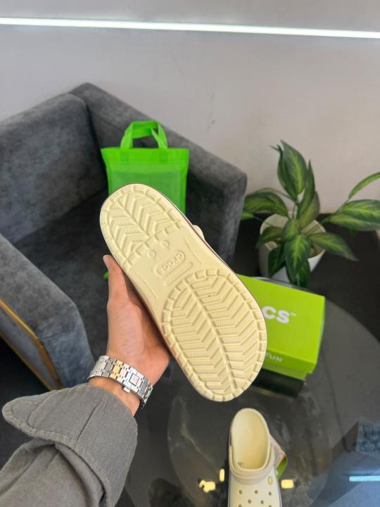 Crocs Gum Clog Cream