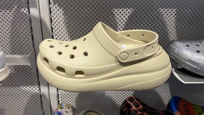 Crocs Classic Mega Crush Bone