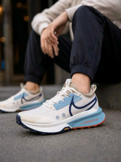 NK. Zoom X Zegama Trail 2 Phantom Midnight