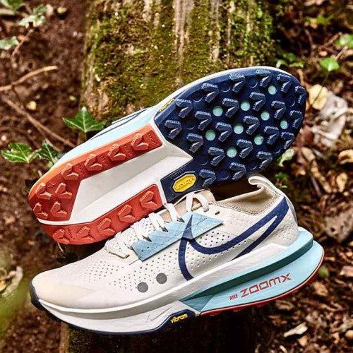 NK. Zoom X Zegama Trail 2 Phantom Midnight