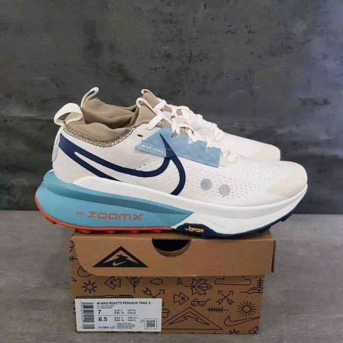 NK. Zoom X Zegama Trail 2 Phantom Midnight