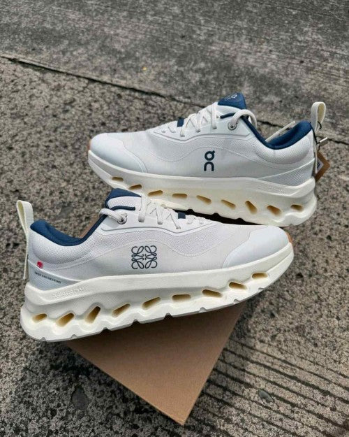 Loewe X On. Cloudtilt 20 White Navy