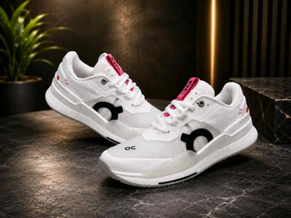 ON. The Roger Pro 2 Clay White Pink