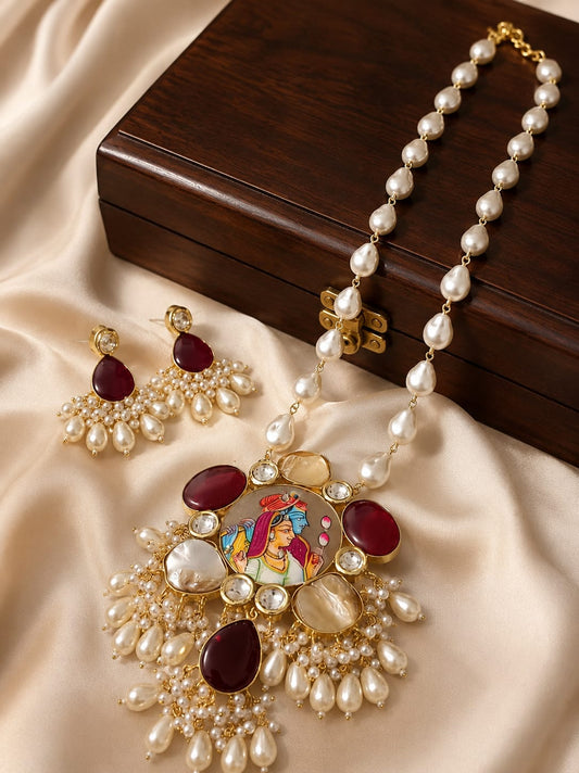 Pearl Heritage Statement Necklace Set