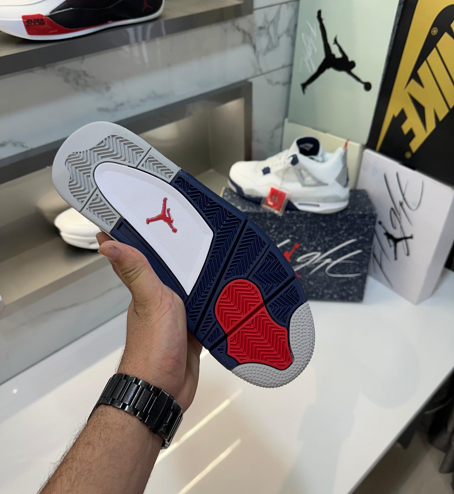 JRD. Retro 4 Midnight Navy Semi UA